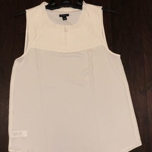 ANN TAYLOR WHITE BLOUSE